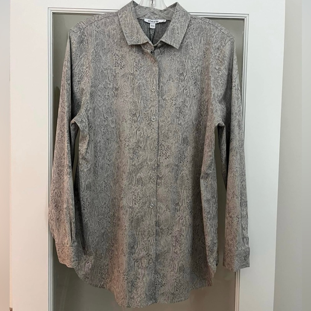 CHICOS NO IRON PYTHON PRINT TUNIC BLOUSE CHICOS 2 WILL FIT MISSES M/12 NWT! - Picture 4 of 6